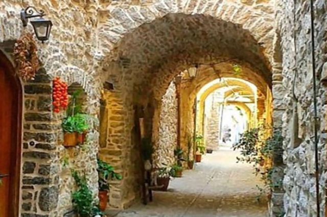 01 Mayıs Sakız  Adası  Turu  ( 2 gece konaklamalı )